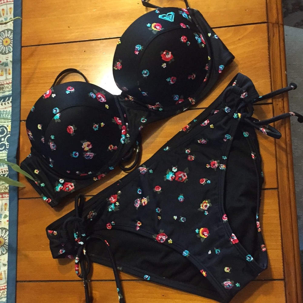 Roxy Bikini